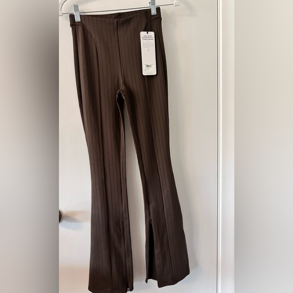 ALO Yoga High-waist Pinstripe zip it flare legging - Picture 1 of 7